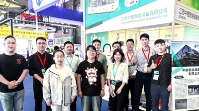中鯤智能裝備閃耀 SNEC 2023：展示創(chuàng)新新能源生產(chǎn)工藝解決方案